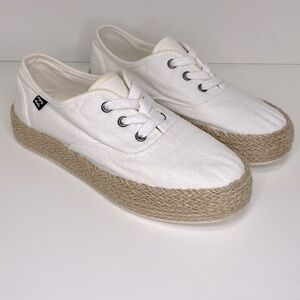 Billabong Women’s Spring Tide Sneaker White Size 8